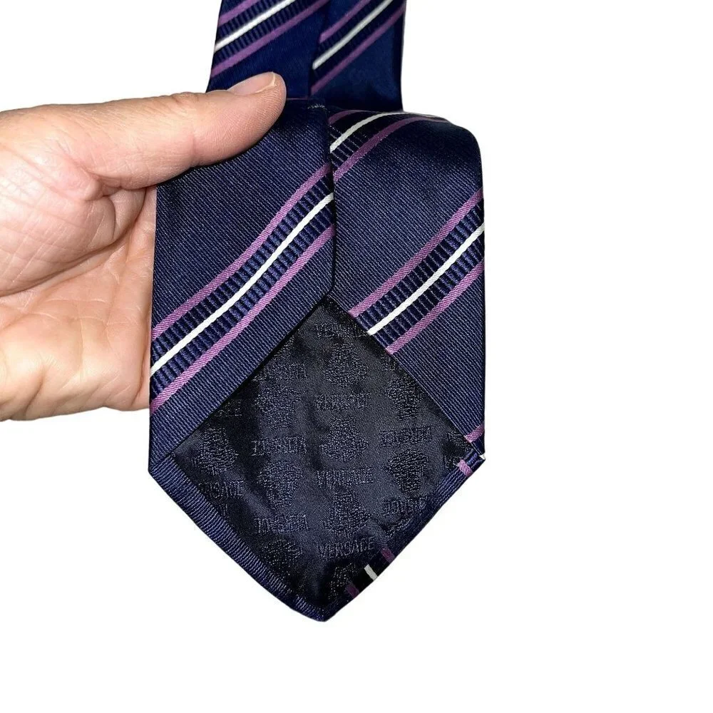 Versace Vintage Mens Neck Tie One Size Blue Lavender White Medusa Silk Logo